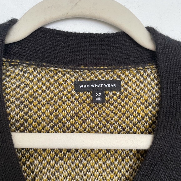 Who What Wear- Clueless “As if” inspired plaid cardigan - Picture 3 of 4